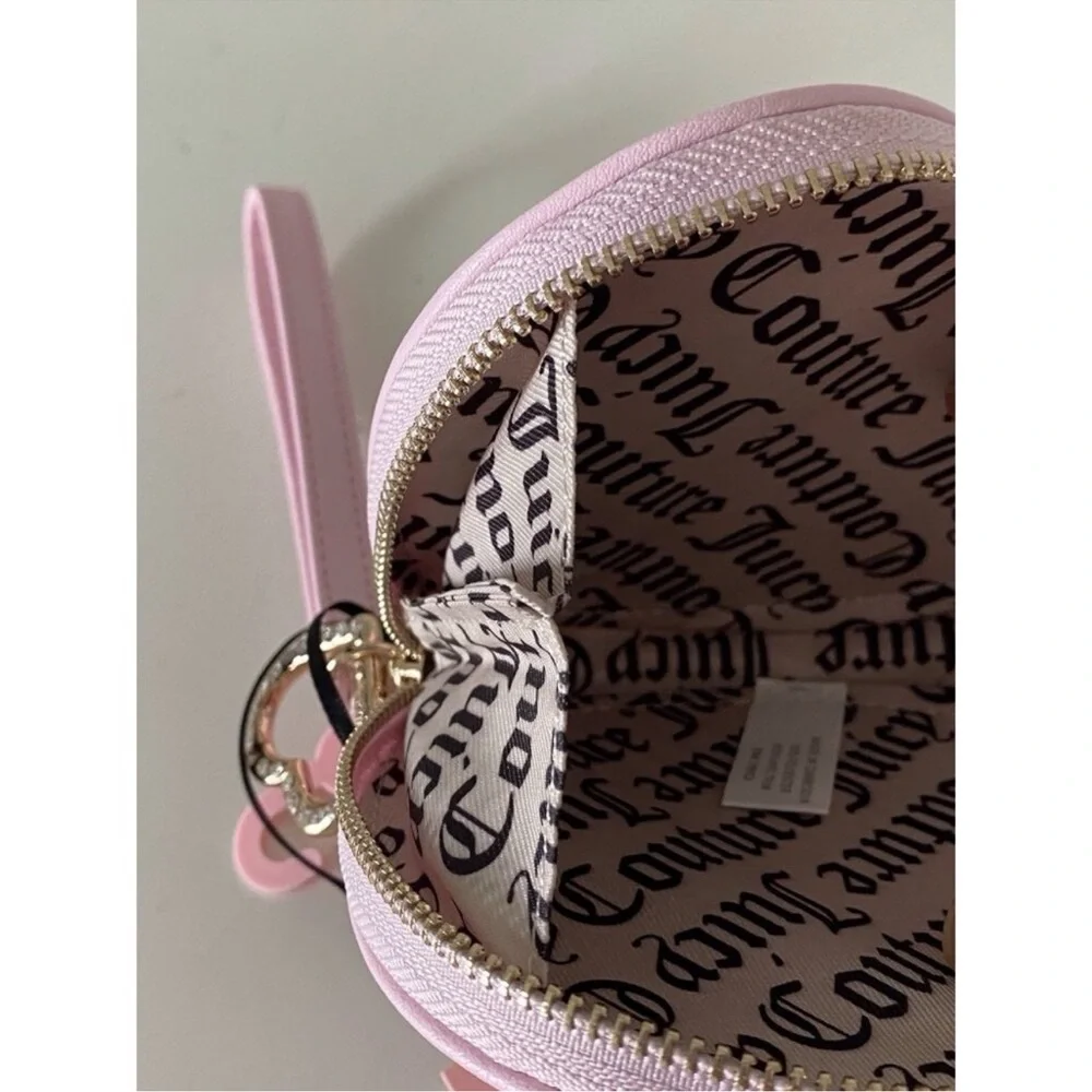 NWT Juicy Couture Kingdom Heart Zip Wristlet Pink Velour Rhinestone Crown Wallet